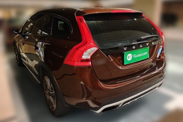 Used Volvo V60 2017 Cross Country T5 AWD China V Standard Rear Left 45 Deg