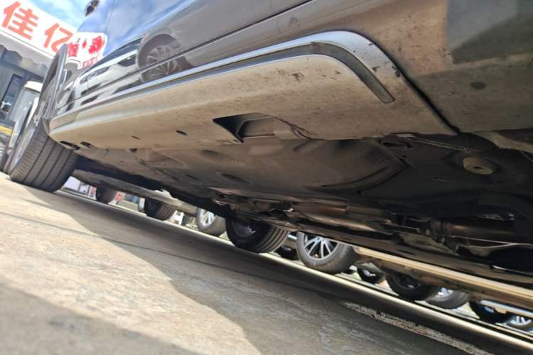 Used Volvo V60 2017 Cross Country T5 AWD China V Standard Right Side Sill
