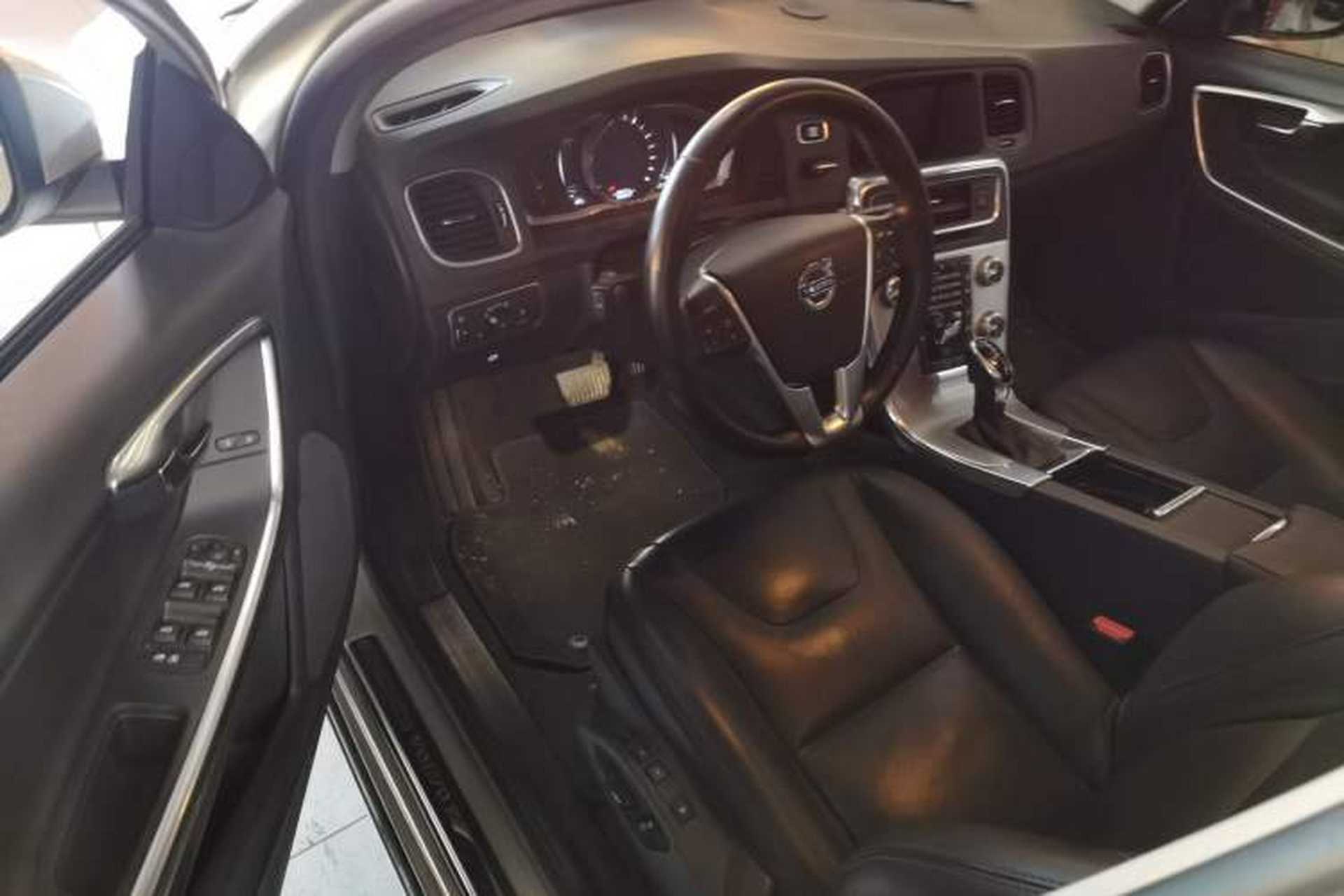 Used Volvo V60 2017 T5 Zhiyi Edition China V Standard Driver Seat