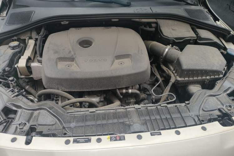Used Volvo V60 2017 Cross Country T5 AWD China V Standard Engine Bay