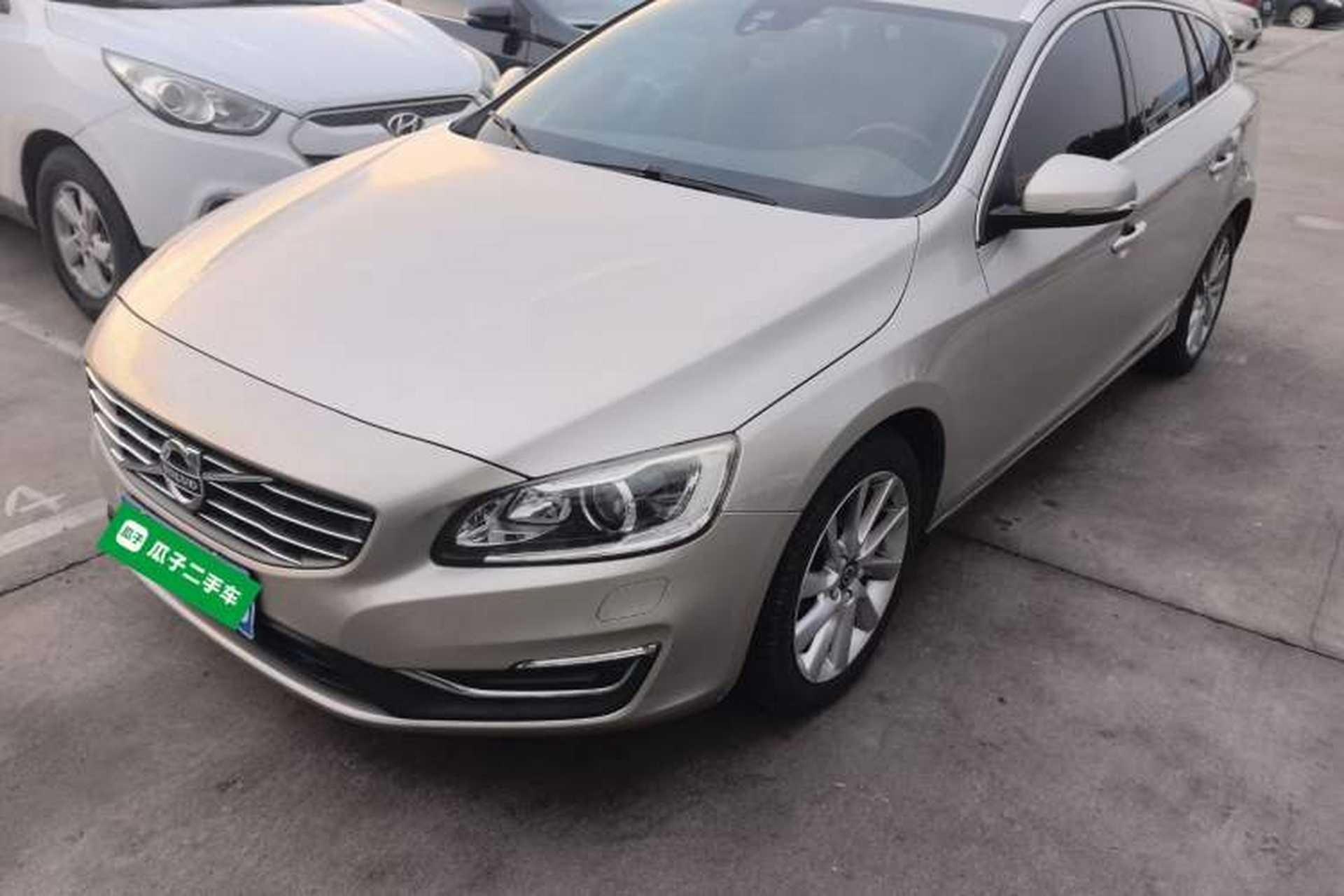 Used Volvo V60 2017 T5 Zhiyi Edition China V Standard Front Left 45 Deg
