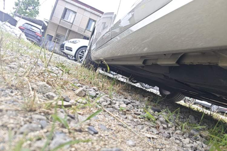 Used Volvo V60 2017 T5 Zhiya Edition China V Standard Left Side Sill