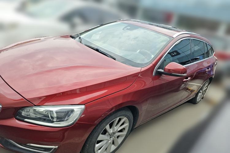 Used Volvo V60 2017 T5 Zhiyi Edition China V Standard Guazi used car, China used car export, Used car for sale, Used  cars, Cheapest cars for sale