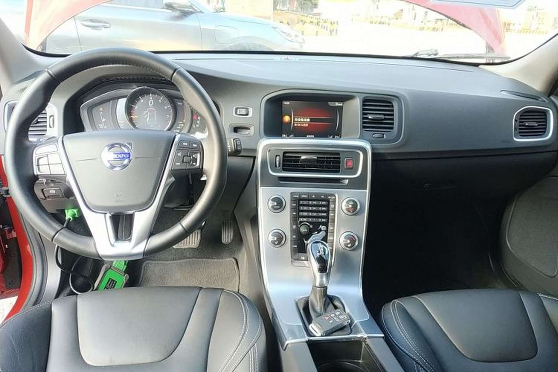 Used Volvo V60 2017 T5 Zhiya Edition China V Standard Center Console