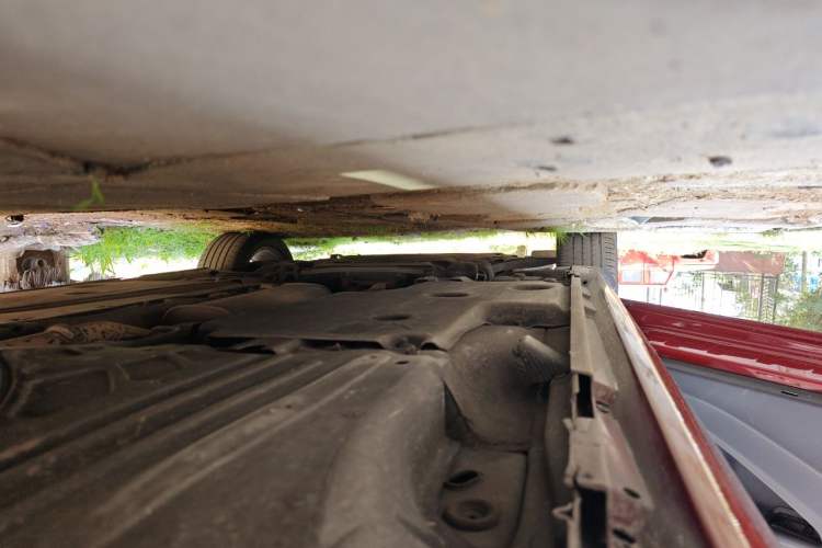 Used Volvo V60 2017 T5 Zhiyi Edition China VI Chassis Rear Left