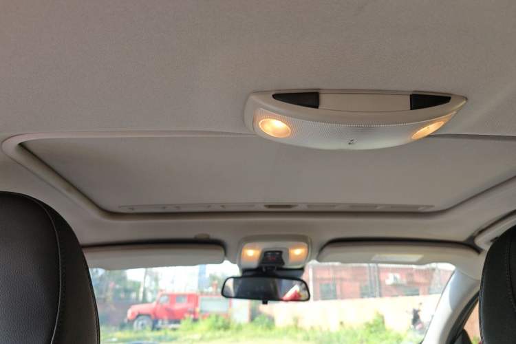 Used Volvo V60 2017 T5 Zhiyi Edition China VI Headliner