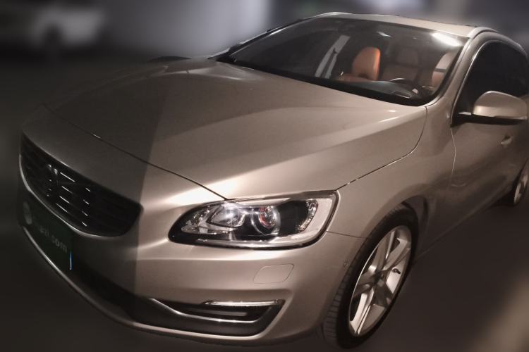 Used Volvo V60 2017 T5 Zhiya Edition China V Standard Guazi used car, China used car export, Used car for sale, Used  cars, Cheapest cars for sale