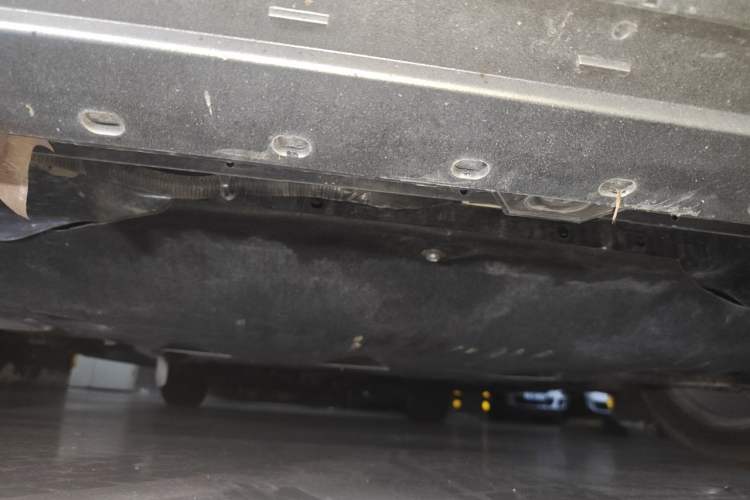 Used Volvo V60 2017 T5 Zhiyi Edition China V Standard Chassis Front