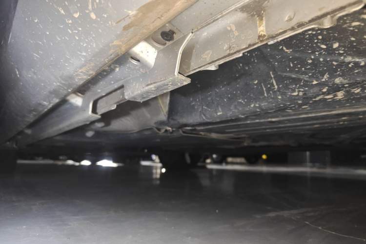 Used Volvo V60 2017 T5 Zhiyi Edition China V Standard Chassis Rear Left