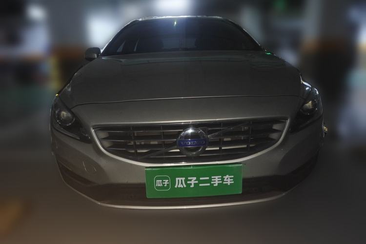 Used Volvo V60 2017 T5 Zhiyi Edition China V Standard Front