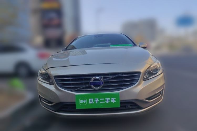 Used Volvo V60 2017 T5 Zhiya Edition China V Standard Front