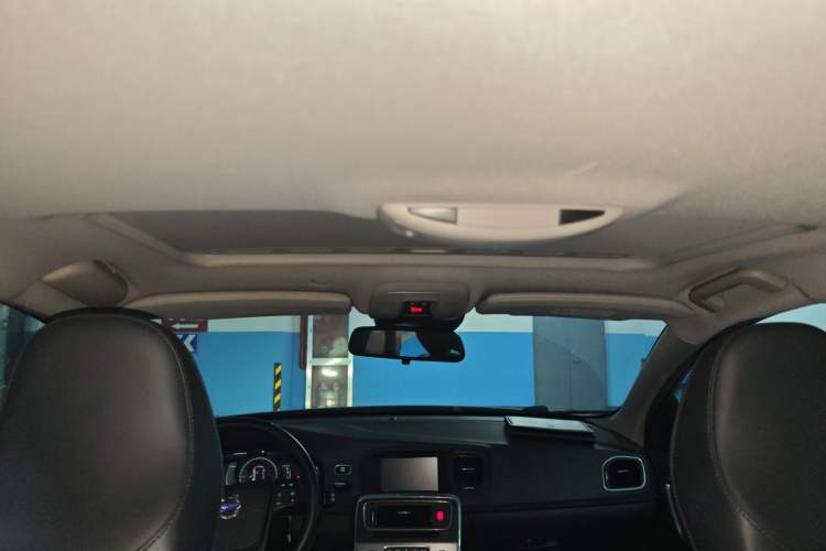 Used Volvo V60 2017 T4 Smart Edition China V Standard Headliner