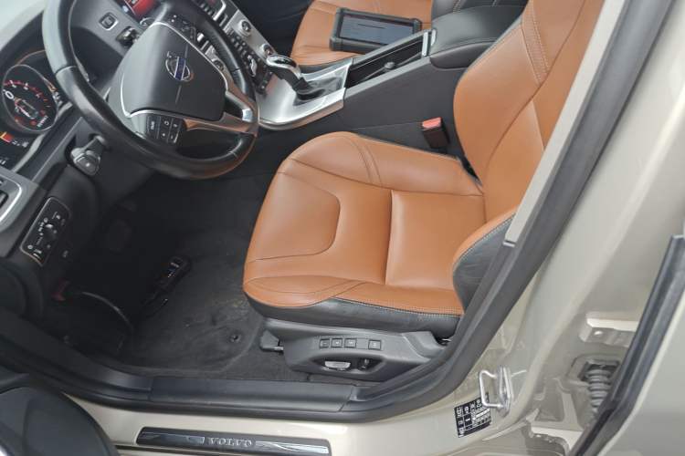 Used Volvo V60 2017 T5 Zhiya Edition China V Standard Left Front Seat