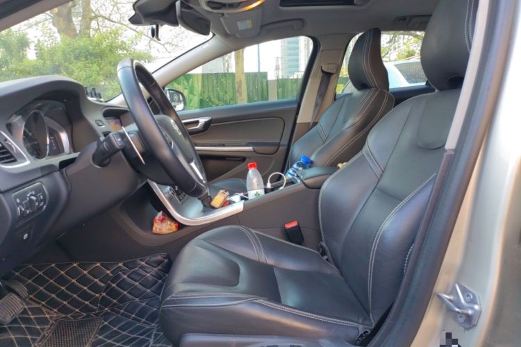 Used Volvo V60 2017 T5 Zhiya Edition China V Standard Left Front Seat