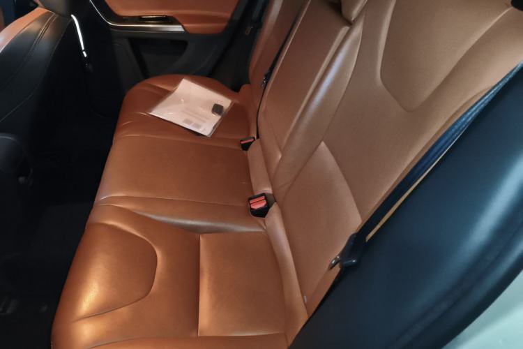 Used Volvo V60 2017 T5 Zhiya Edition China V Standard Left Rear Seat
