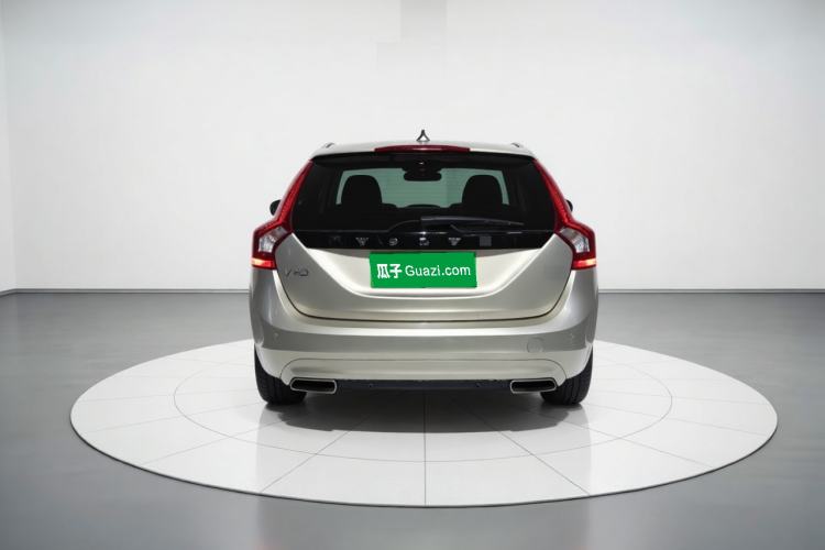 Used Volvo V60 2017 T5 Zhiyi Edition China V Standard Rear
