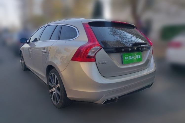 Used Volvo V60 2017 T5 Zhiya Edition China V Standard Rear Left 45 Deg