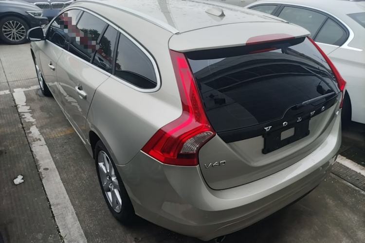 Used Volvo V60 2017 T4 Smart Edition China V Standard Rear Left 45 Deg