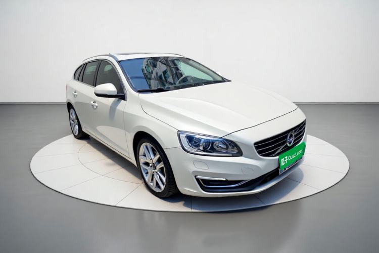 Used Volvo V60 2017 T5 Zhiyi Edition China V Standard Exterior 2