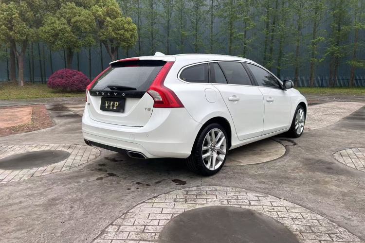 Used Volvo V60 2017 T5 Zhiyi Edition China V Standard Exterior 7