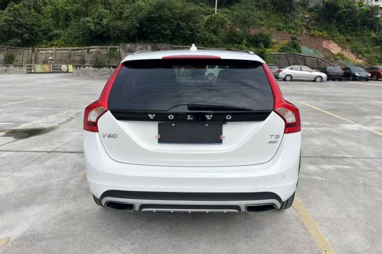 Used Volvo V60 2017 Cross Country T5 AWD China V Standard Exterior 7