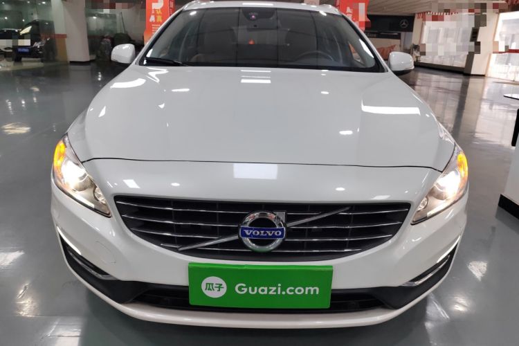 Used Volvo V60 2017 T5 Zhiyi Edition China V Standard Front