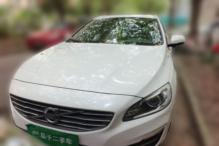 Used Volvo V60 2017 T5 Zhiyi Edition China V Standard Front