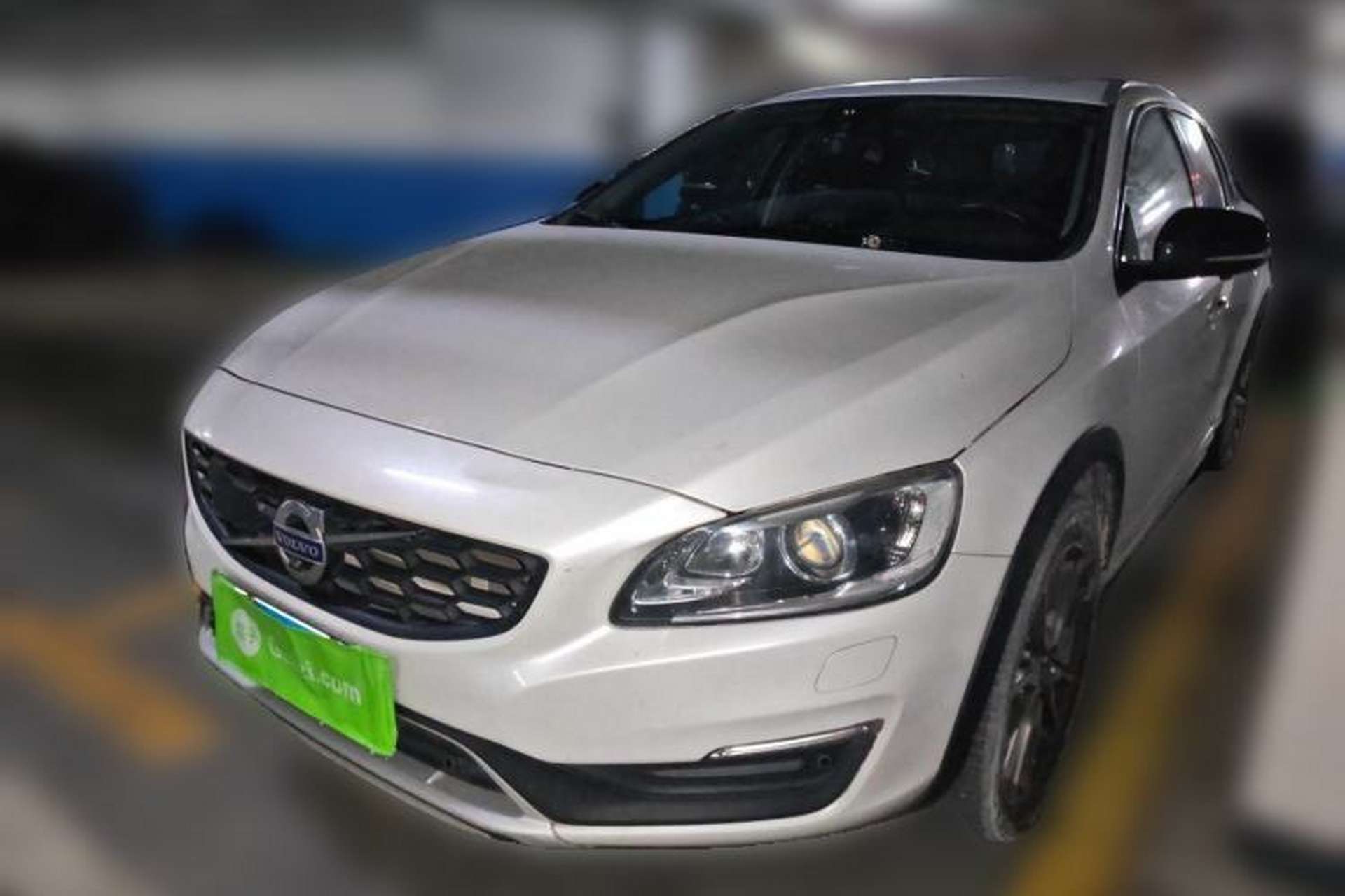 Used Volvo V60 2017 Cross Country T5 AWD China V Standard Front Left 45 Deg