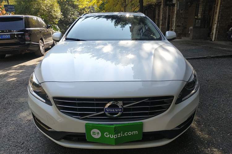 Used Volvo V60 2017 T5 Zhiya Edition China V Standard Front