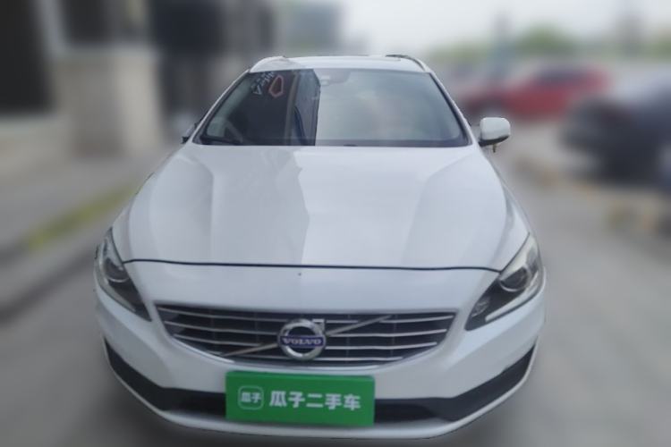 Used Volvo V60 2017 T4 Smart Edition China V Standard Front