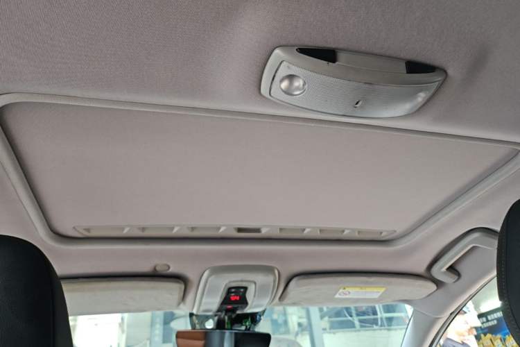 Used Volvo V60 2017 Cross Country T5 AWD China V Standard Headliner