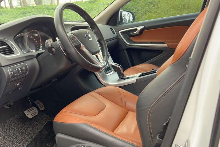 Used Volvo V60 2017 T5 Zhiya Edition China V Standard Left Front Seat