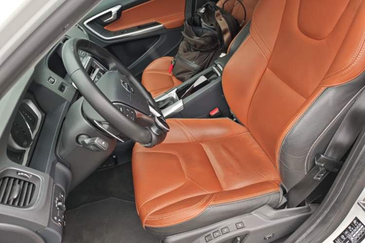 Used Volvo V60 2017 T5 Zhiya Edition China V Standard Left Front Seat