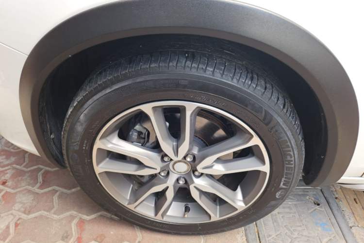 Used Volvo V60 2017 Cross Country T5 AWD China V Standard Left Front Wheel Hub