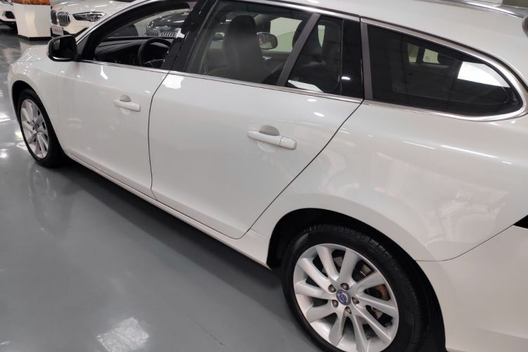 Used Volvo V60 2017 T5 Zhiyi Edition China V Standard Left Side