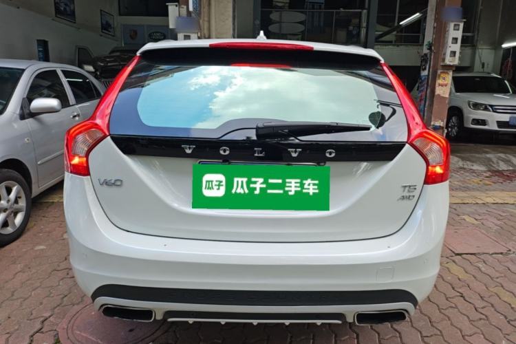 Used Volvo V60 2017 Cross Country T5 AWD China V Standard Rear