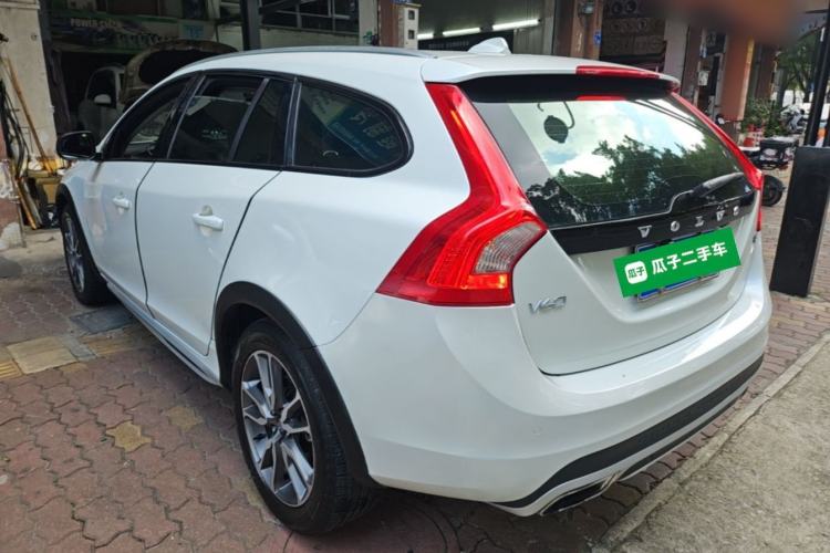 Used Volvo V60 2017 Cross Country T5 AWD China V Standard Rear Left 45 Deg