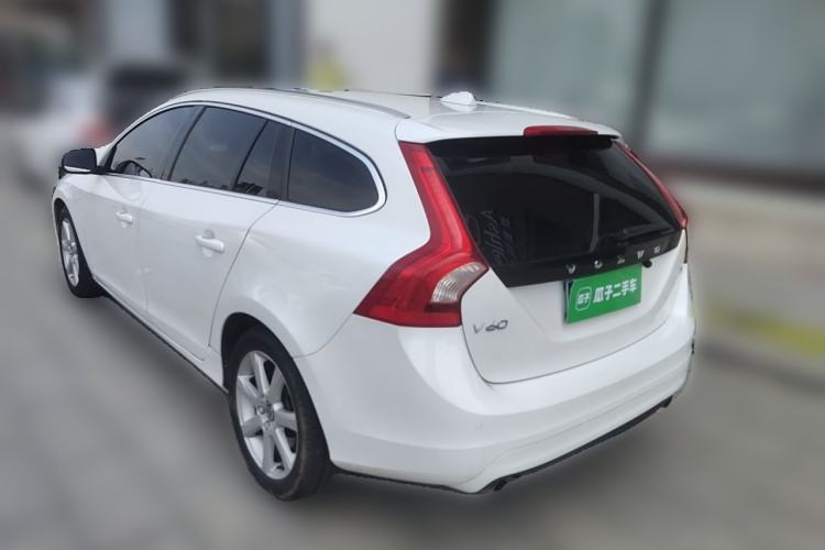Used Volvo V60 2017 T4 Smart Edition China V Standard Rear Left 45 Deg