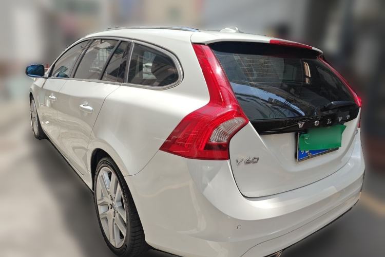 Used Volvo V60 2017 T5 Zhiyi Edition China V Standard Rear Left 45 Deg