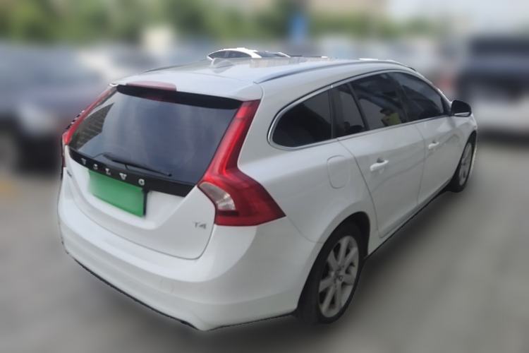 Used Volvo V60 2017 T4 Smart Edition China V Standard Rear Right 45 Deg