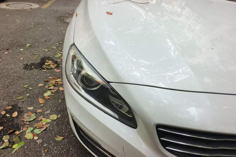 Used Volvo V60 2017 T5 Zhiyi Edition China V Standard Right Front Headlight