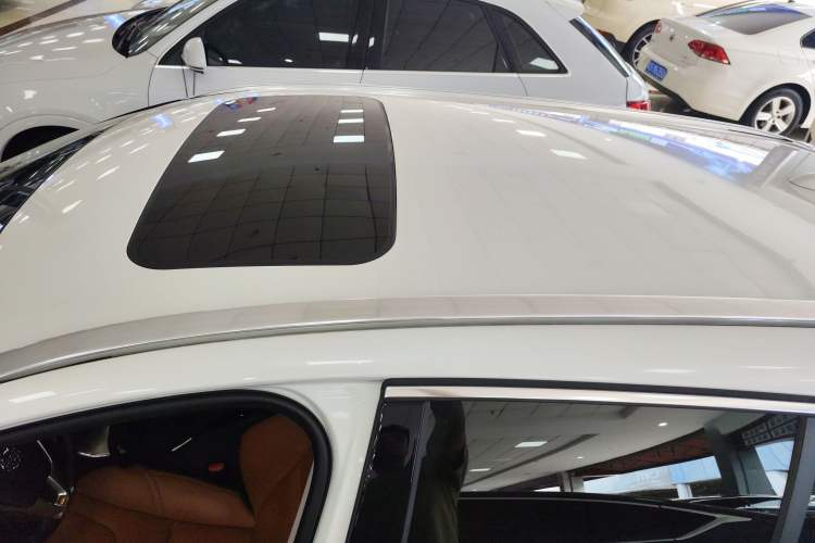 Used Volvo V60 2017 T5 Zhiyi Edition China V Standard Roof