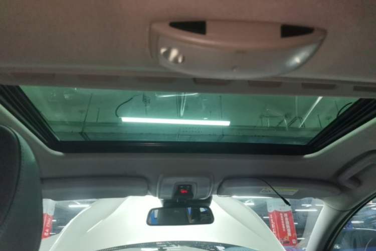 Used Volvo V60 2017 T5 Zhiyi Edition China V Standard Headliner