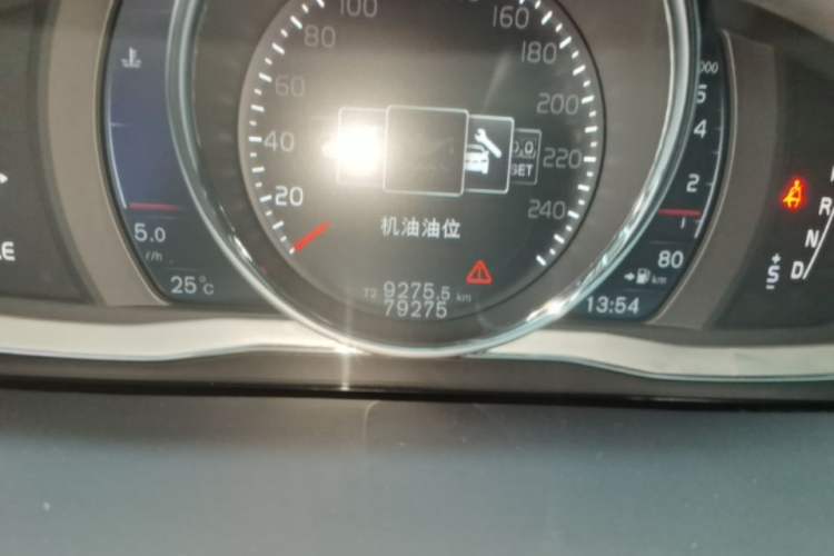 Used Volvo V60 2017 T5 Zhiyi Edition China V Standard Instrument Cluster