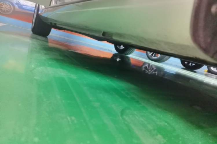 Used Volvo V60 2017 T5 Zhiyi Edition China V Standard Right Side Sill