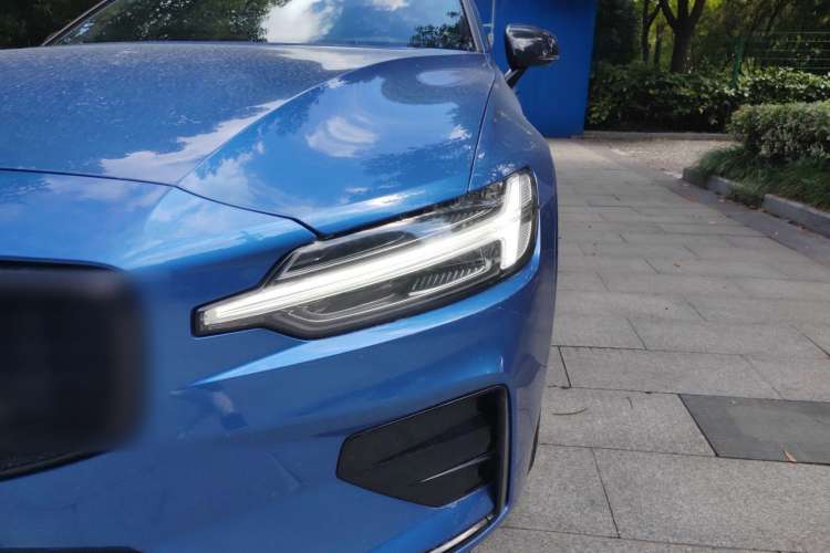 Used Volvo V60 2020 T5 Zhiyuan Sport Edition Left Front Headlight