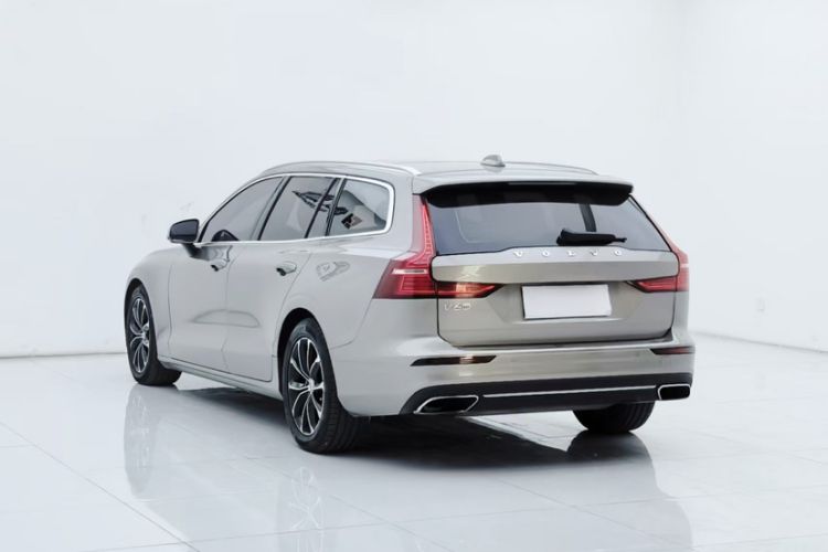 Used Volvo V60 2020 T4 Zhiyi Luxury Edition Exterior 1