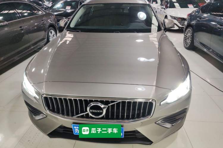 Used Volvo V60 2020 T4 Zhiyi Luxury Edition Exterior 1