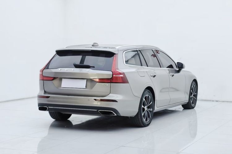 Used Volvo V60 2020 T4 Zhiyi Luxury Edition Exterior 2