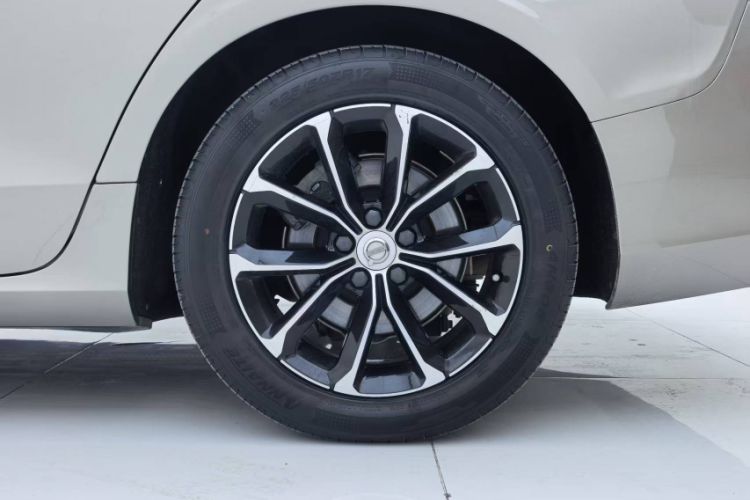 Used Volvo V60 2020 T4 Zhiyi Luxury Edition Exterior 7